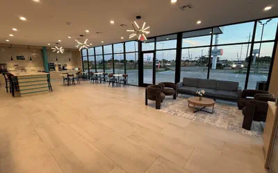 Photo 4 - Clarion Pointe Port Lavaca