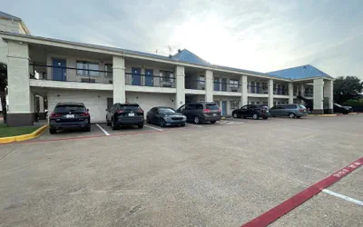 MESQUITE INN & SUITES