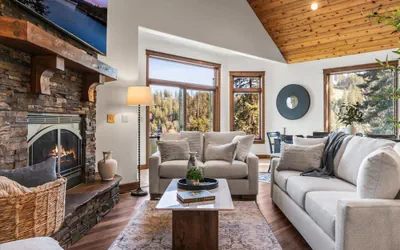 Photo 4 - Deja View in Hayden With 5 Bedrooms and 6 Bathrooms
