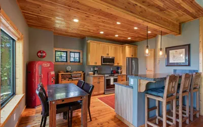 Photo 5 - Stoneridge Pines Cabin