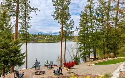 Photo 4 - Cabin With Hot Tub Lake Access Fire Pit