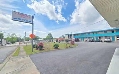Photo 2 - Carolina Inn Anderson Clemson Area