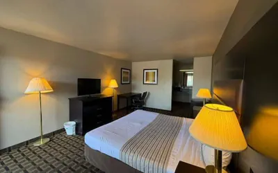 Photo 3 - America's Best Value Inn Beaver