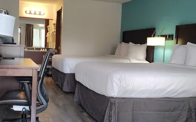 Photo 3 - Legacy Inn Kent
