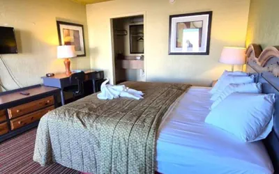 Photo 5 - Suite Dreams Hotel