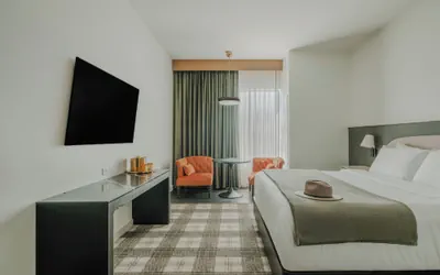 Photo 2 - Hotel Longmont