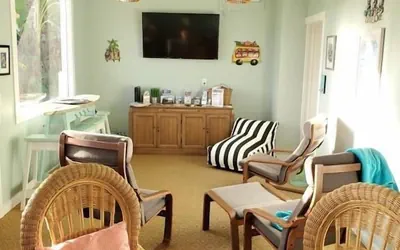 Photo 4 - Island View Cottages Sebastian