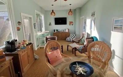 Photo 3 - Island View Cottages Sebastian