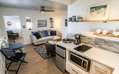 Photo 2 - Island View Cottages Sebastian