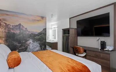 Zion Promenade Hotel