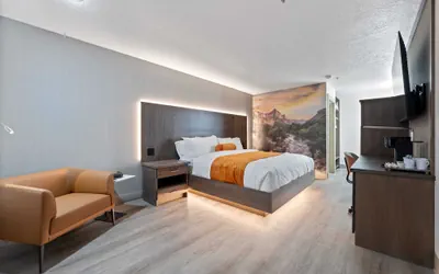 Photo 3 - Zion Promenade Hotel