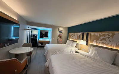 Photo 4 - Harbor bay inn