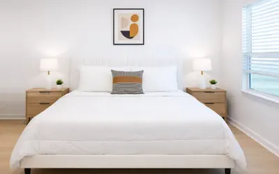 Zen-style 1BR Retreat In A+ Location w/ Gym & Pool
