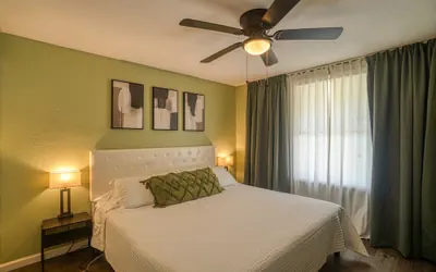 Photo 3 - Tropical Vibes LED Ambience Fast Wi-fi Sleeps 6