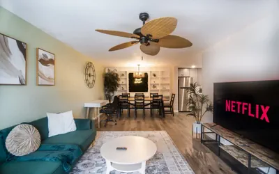 Tropical Vibes LED Ambience Fast Wi-fi Sleeps 6