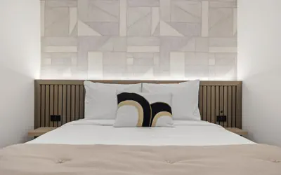 Photo 2 - The Weekender Hotel