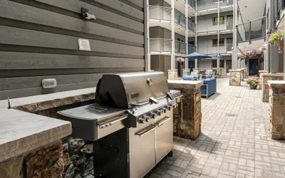 Photo 2 - Westwind 203 1BD Platinum Condo in Lionshead Village With A/C