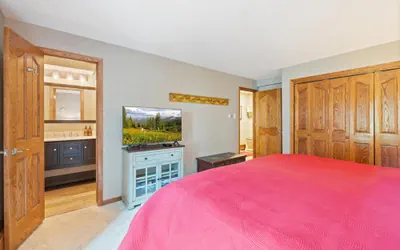 Photo 2 - Westwind 309 1BD 2BA Platinum Condo in Lionshead Village