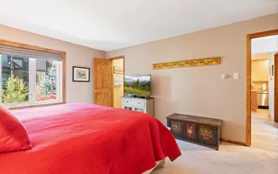 Photo 3 - Westwind 309 1BD 2BA Platinum Condo in Lionshead Village