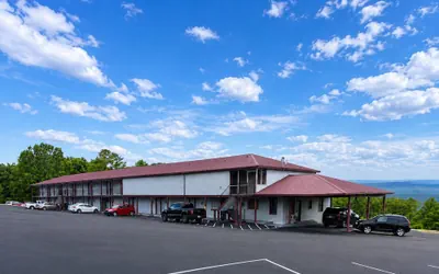 Overlook Mountain Inn