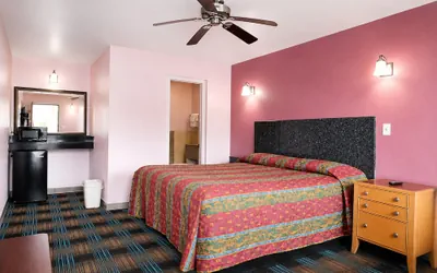 Photo 5 - CITY MOTEL RICHMOND