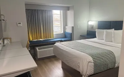 Photo 4 - Micro Hotel