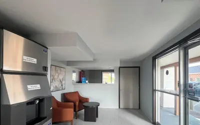 Photo 2 - Studio 6 Suites Warsaw, IN