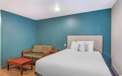 Photo 3 - Motel 6 Suites Little Rock Southwest AR 