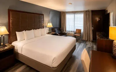 Photo 2 - Nexstay Grand Hotel & Conference Center