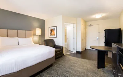 Photo 4 - Blue Way Inn & Suites Extended Stay Bloomington Airport - Minneapolis