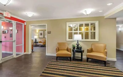 Photo 5 - Motel 6 Suites Chicago Vernon Hills Lincolnshire IL