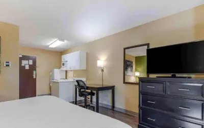 Photo 5 - Motel 6 Suites Fairfield, OH - Cincinnati
