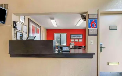 Photo 3 - Motel 6 Suites Fairfield, OH - Cincinnati