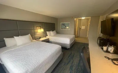 Photo 3 - FairBridge Inn & Suites Independence