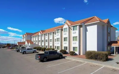 EL Paso Inn