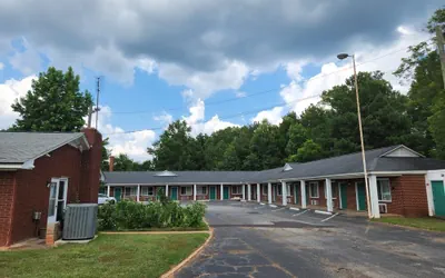 Budget Inn