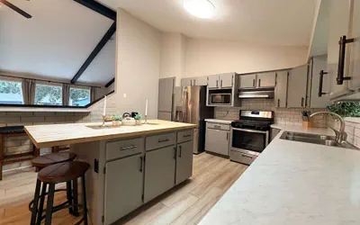 Photo 5 - Fernan Retreat 3BR Minutes to Downtown the Lake