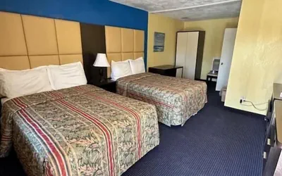 Photo 2 - WELCOME INN