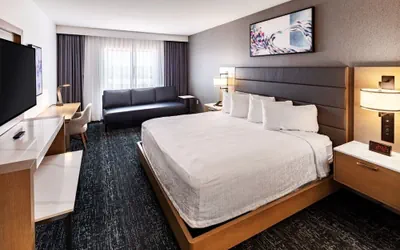 Photo 5 - Prairie Meadows Hotel
