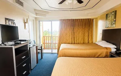 Photo 3 - Oro North Beach Inn