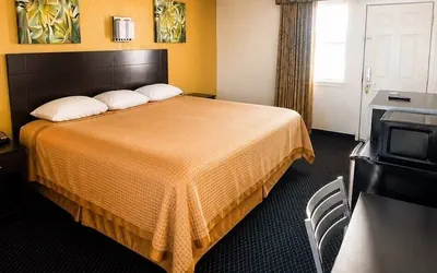 Photo 5 - Oro North Beach Inn