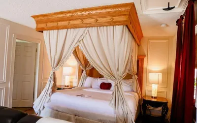 Photo 4 - The Woodrow House