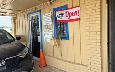 Photo 4 - Holiday Motel Tulsa OK