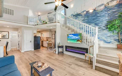 Cozy Private Retreat Hot Tub BBQ Grill Yard