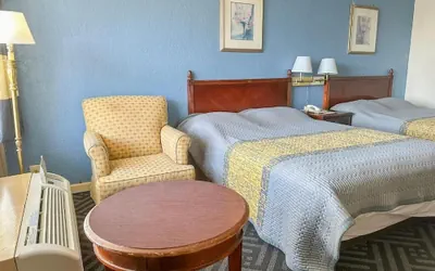 Photo 3 - Super Inn And Suites