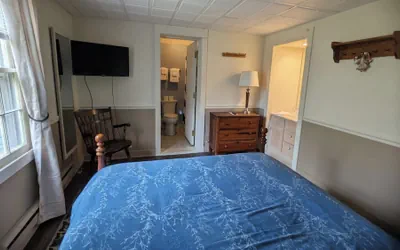 Photo 4 - Doveberry Inn