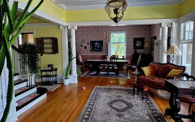 Photo 3 - Hobbs House