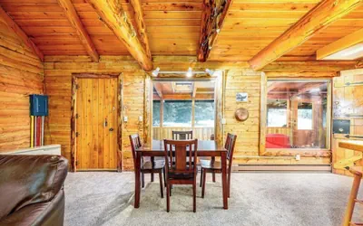 Photo 4 - Classic Log Cabin w/ Expansive Deck Near Alyeska Base