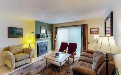 Photo 4 - Spiral-staircase Condo w/ Mountain-air Balcony