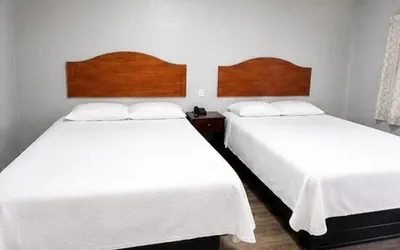 Photo 3 - Chamberlayne Motel